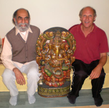 Detlev Beims mit seinem Pranayama- und Meditationslehrer Dr. Shrikrishna Detlev Beims mit seinem Pranayama- und Meditationslehrer Dr. Shrikrishna